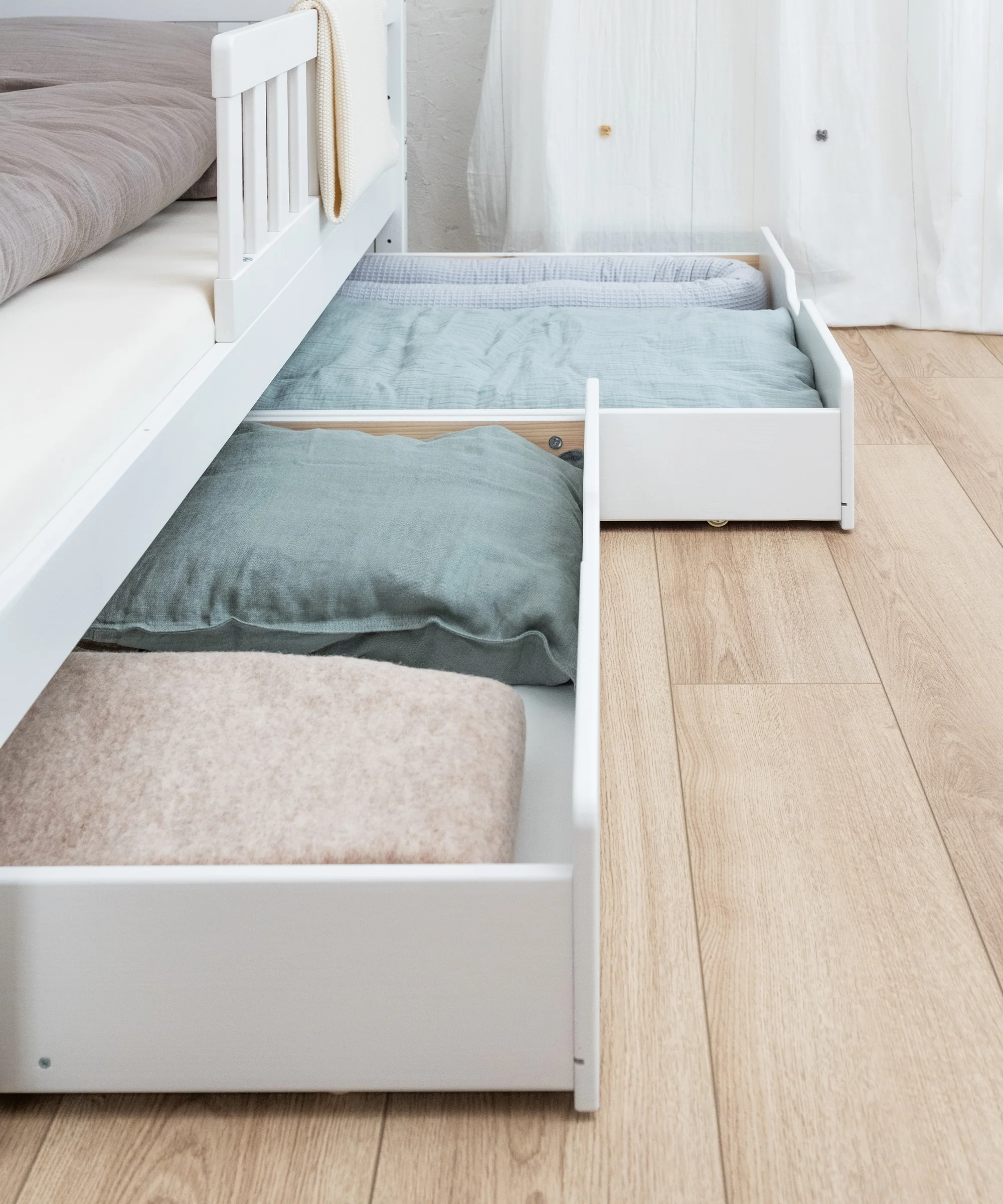 Hausbett Lille  |  Kiefer Weiß - Image 7
